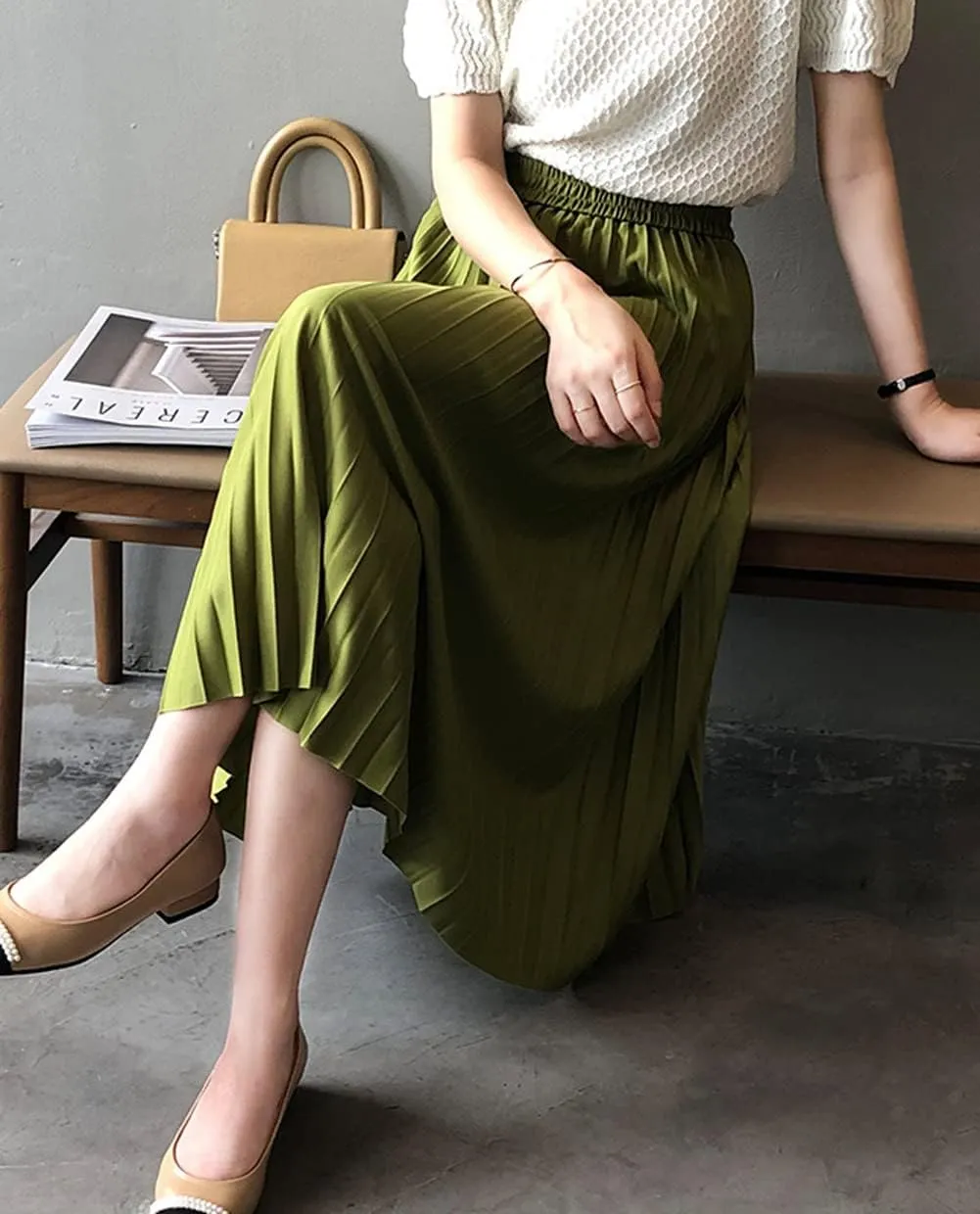 CHARTOU Women's Summer Elastic High Waist Pleated Accordion A-Line Midi Long Skirt