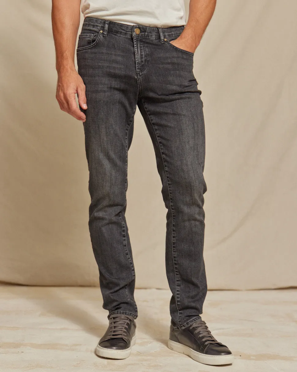 R51 Denim - 4-Way Stretch Jean - Merrick Wash