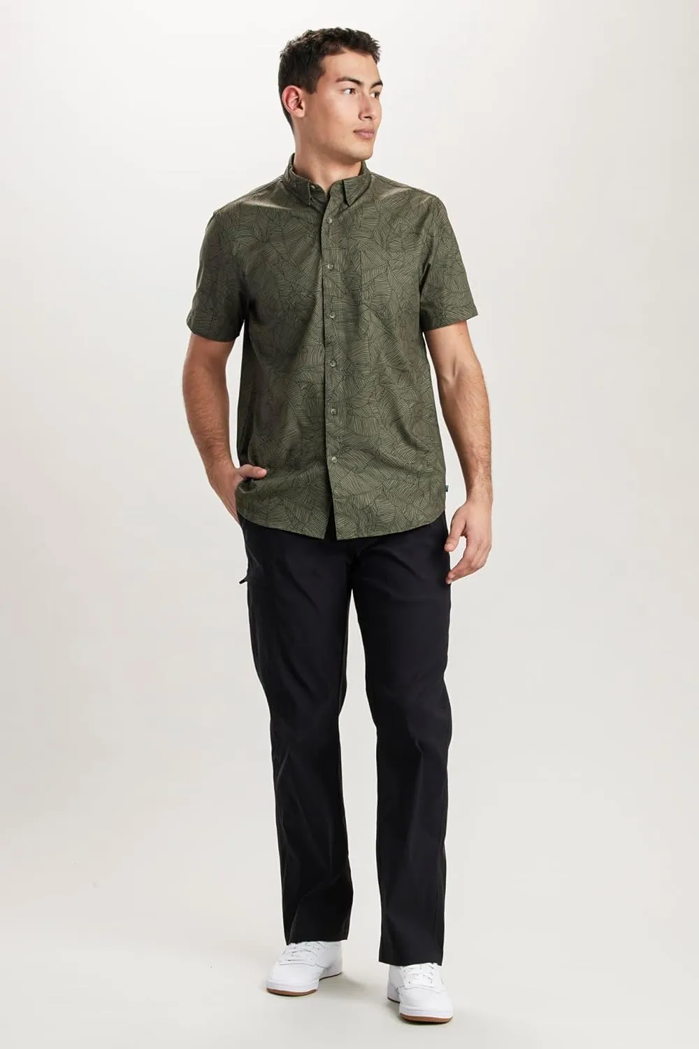 UNIONBAY Men's Short Sleeve Aero Tech Button-up Shirt
